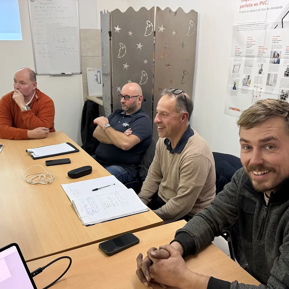 cooprenov-albi-collectif-recrutement-nouveau copie cooprenov-albi-collectif-recrutement-nouveau copie